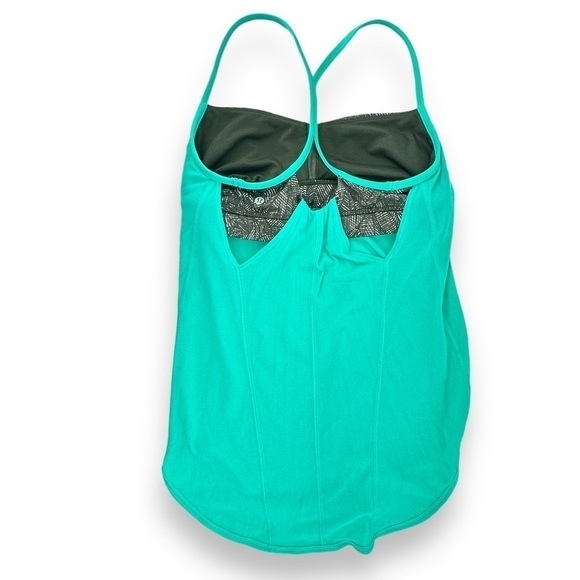 Lululemon Roll Out Tank Gator Green Lightweight Sweat Wicking Open Back Size 6 - Picture 5 of 7
